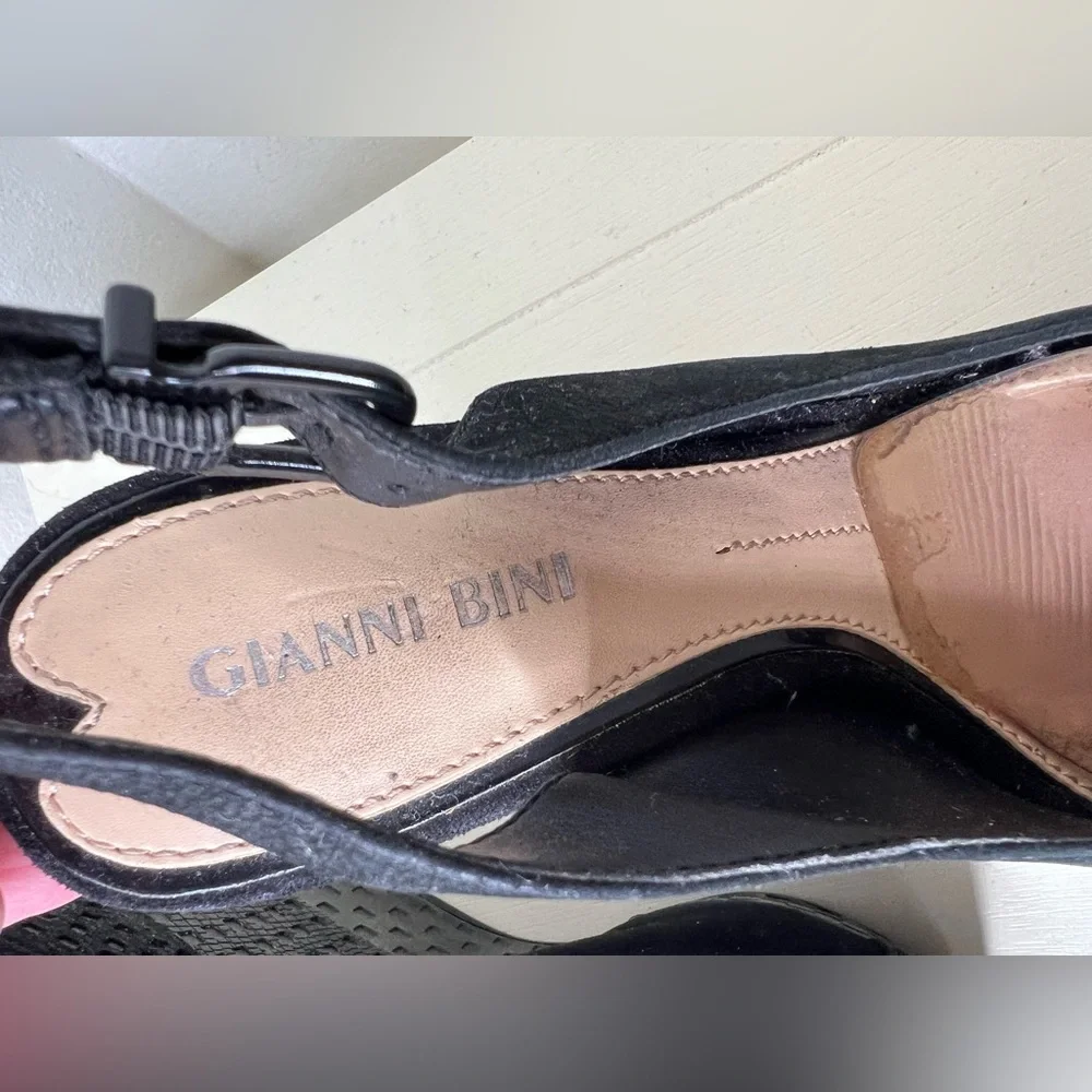 Gianni Bini Black Wedge